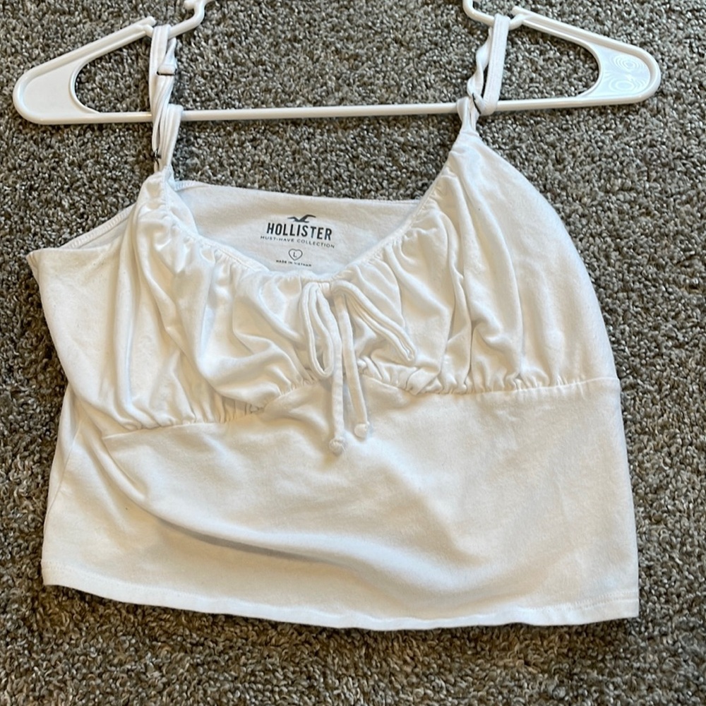 white top from hollister